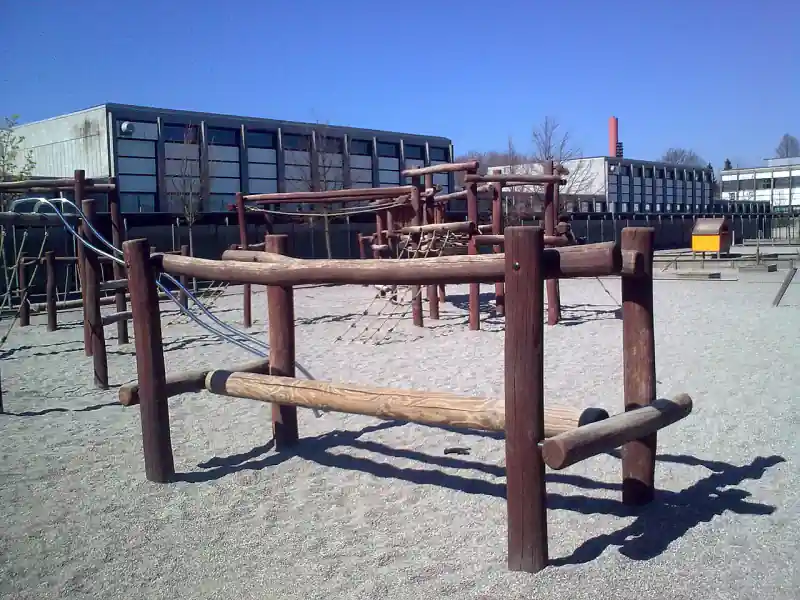 Strandskolen Playground (254749311) – Greve